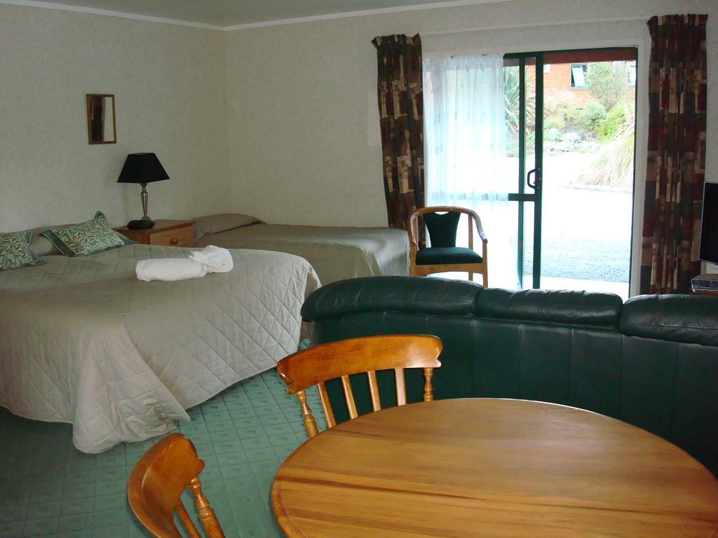 מורצ'יסון Kiwi Park Motels מראה חיצוני תמונה