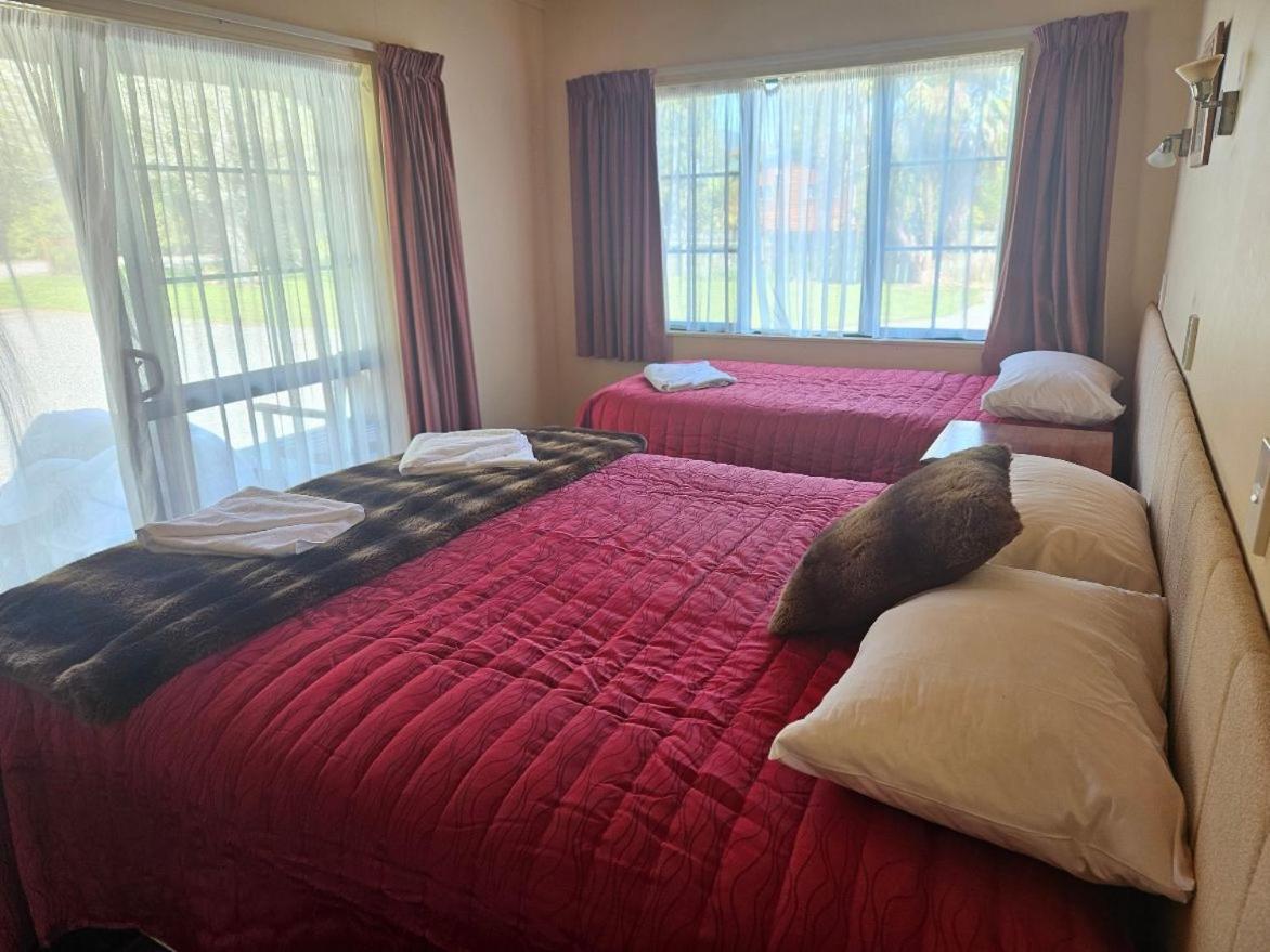מורצ'יסון Kiwi Park Motels מראה חיצוני תמונה