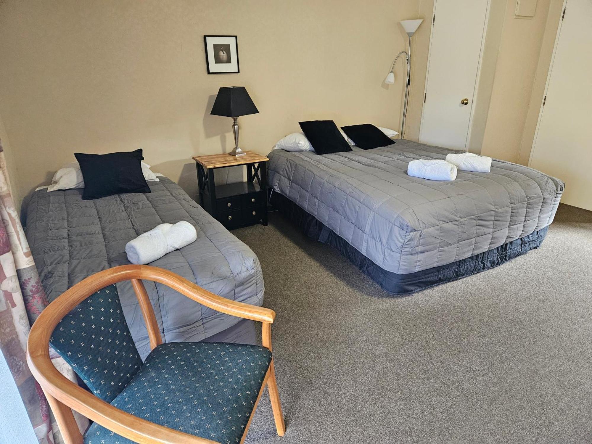 מורצ'יסון Kiwi Park Motels מראה חיצוני תמונה