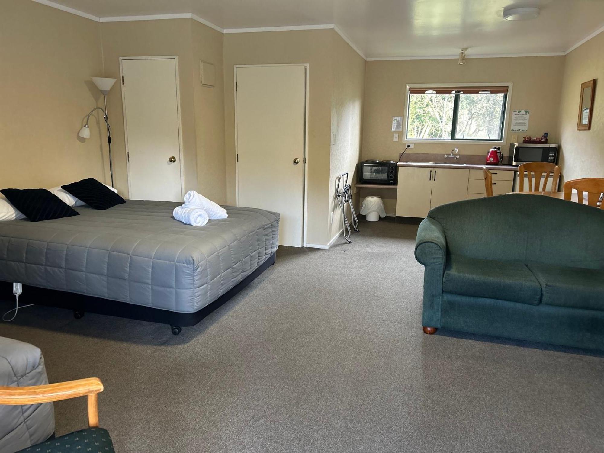 מורצ'יסון Kiwi Park Motels מראה חיצוני תמונה