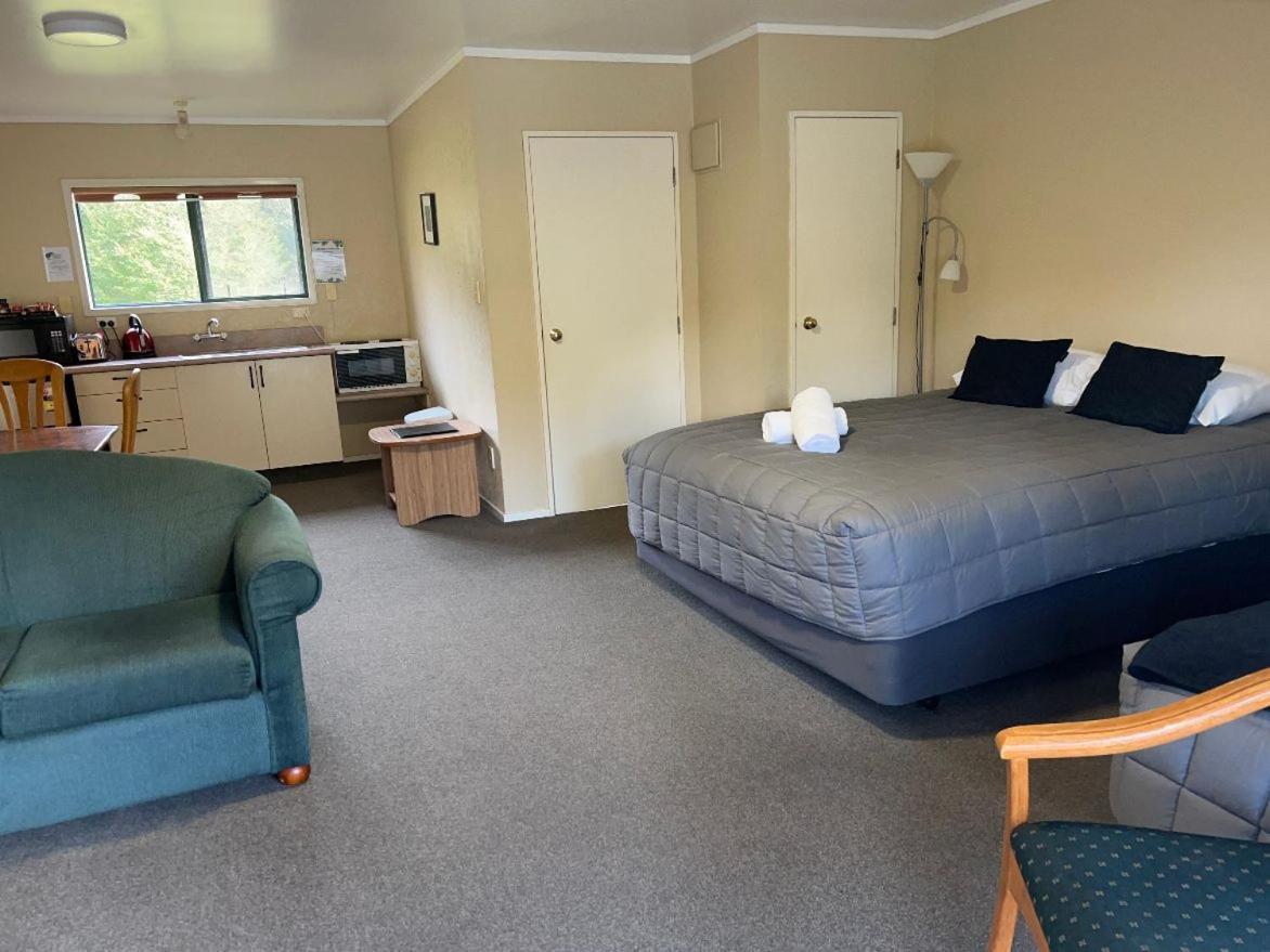 מורצ'יסון Kiwi Park Motels מראה חיצוני תמונה